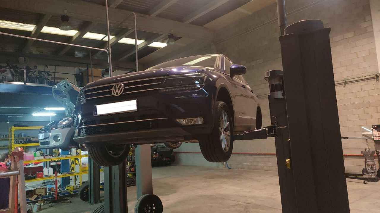 Reparación del reductor de VW TIGUAN 2018