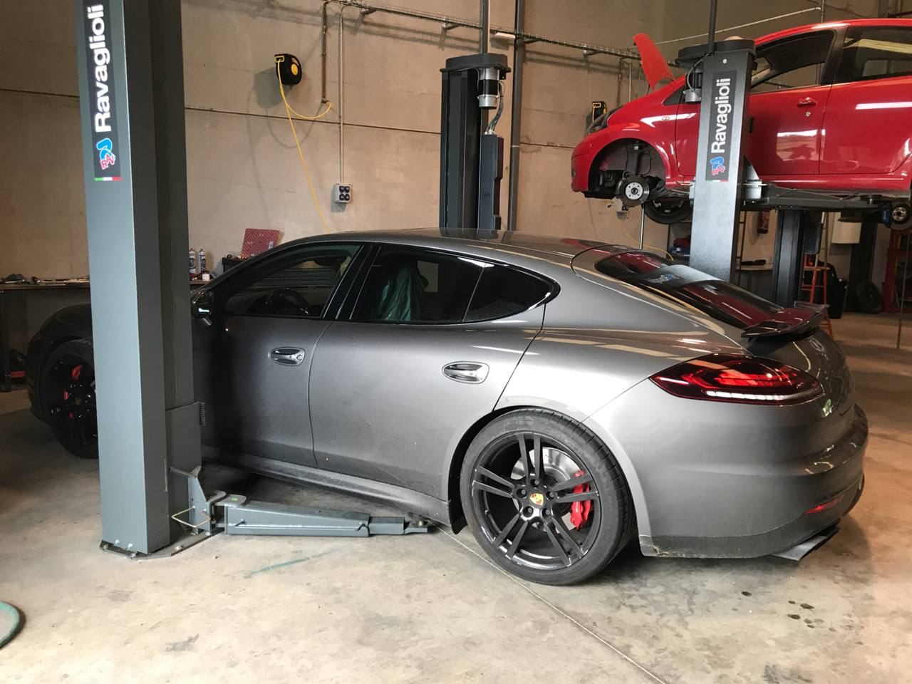 Porsche Panamera Turbo GTS