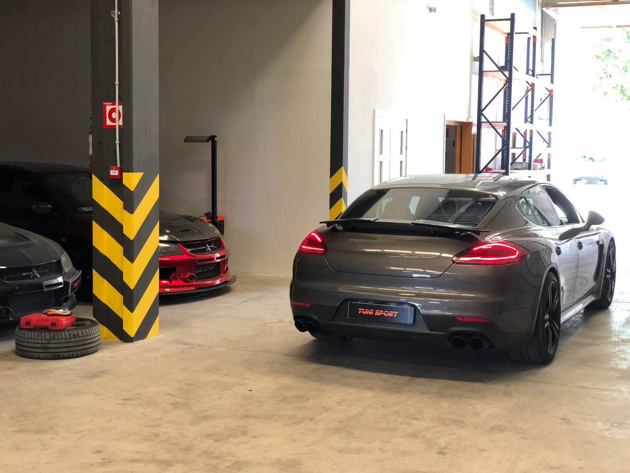 Porsche Panamera Turbo GTS