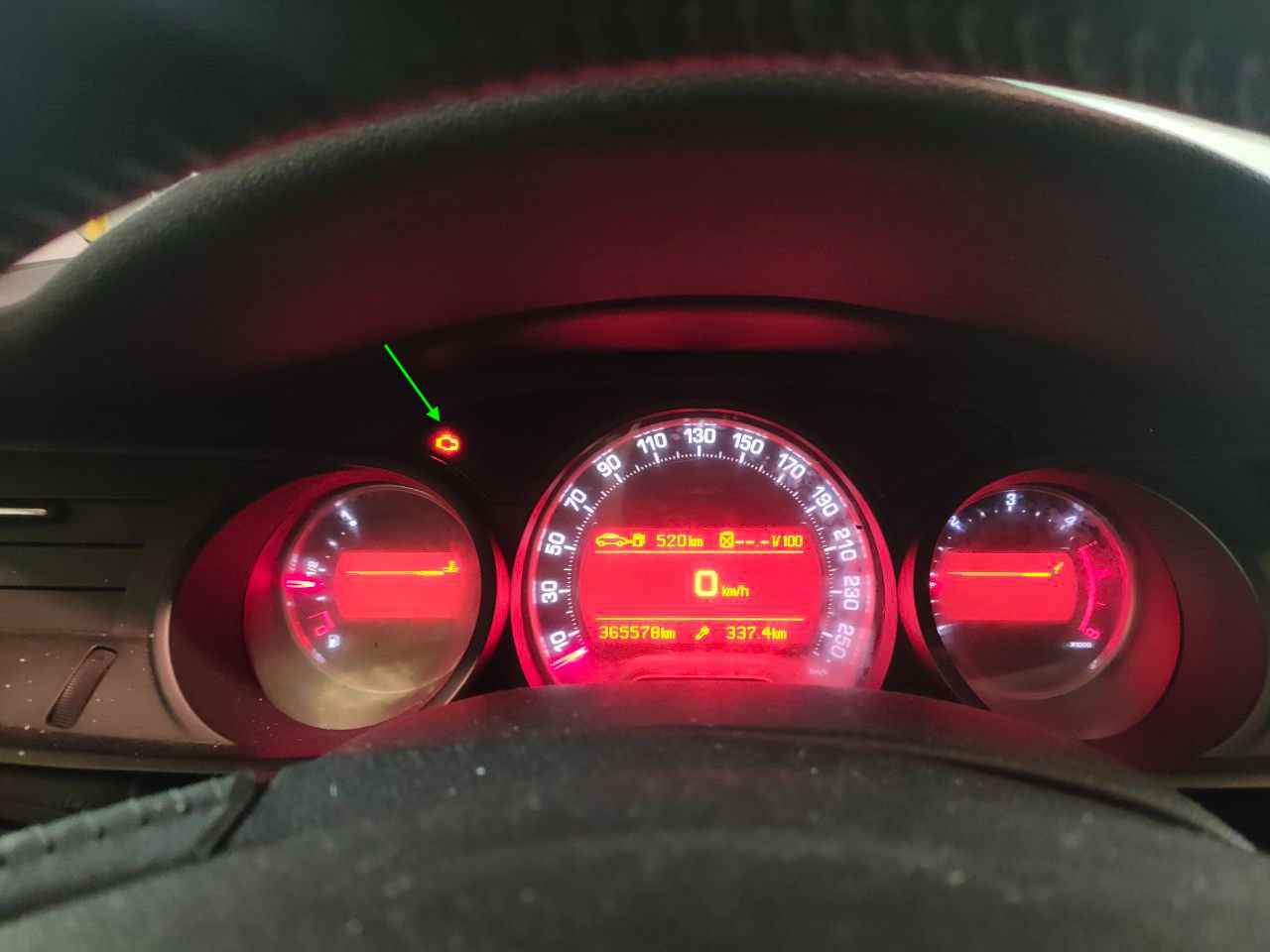 La luz CHECK ENGINE (revisar motor) se enciende ¿por qué y qué se debe hacer?